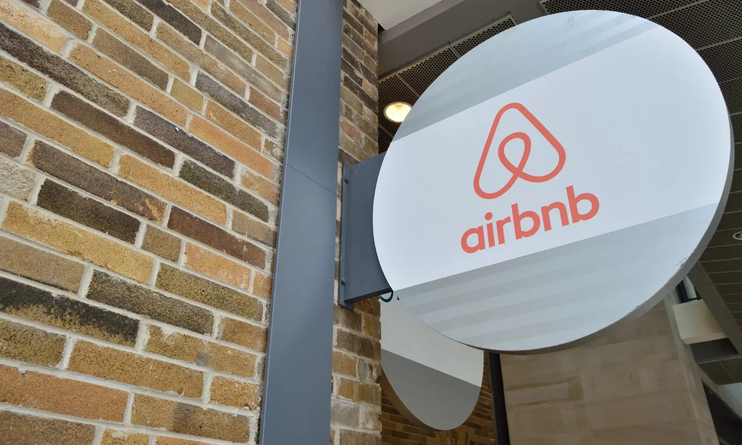 Handle Local Regulations for Airbnb Taxation