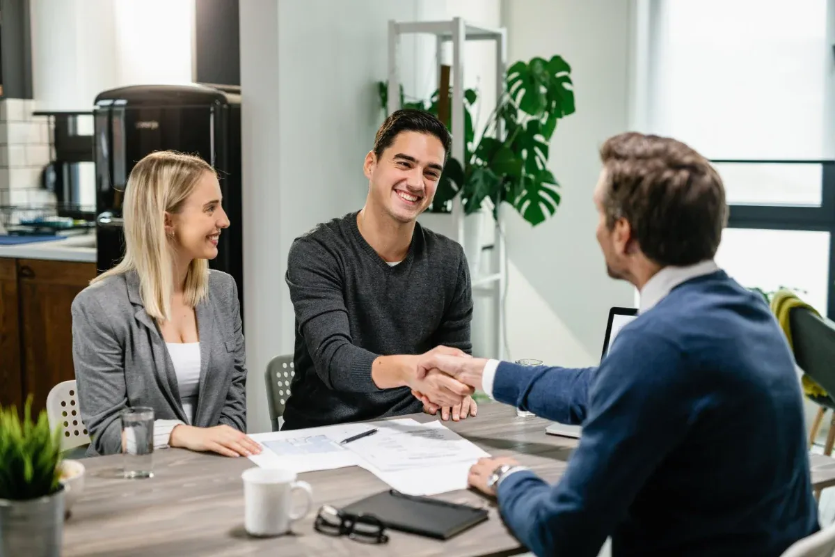 Why Choose Seven Lending For Commercial Mortgage in Surrey