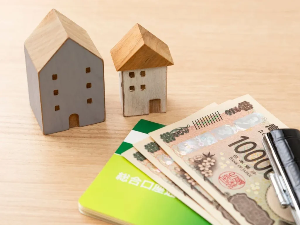 Reverse Mortgage vs. HELOC in Canada